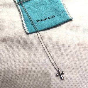 Tiffany Elsa Peretti cross necklace with diamond